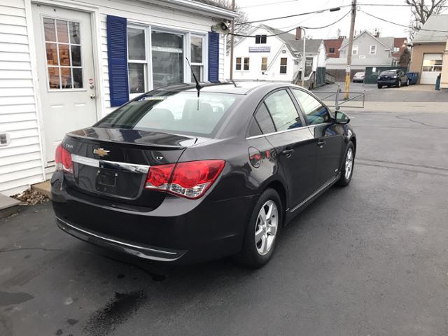 Chevrolet cruze 4dr nb