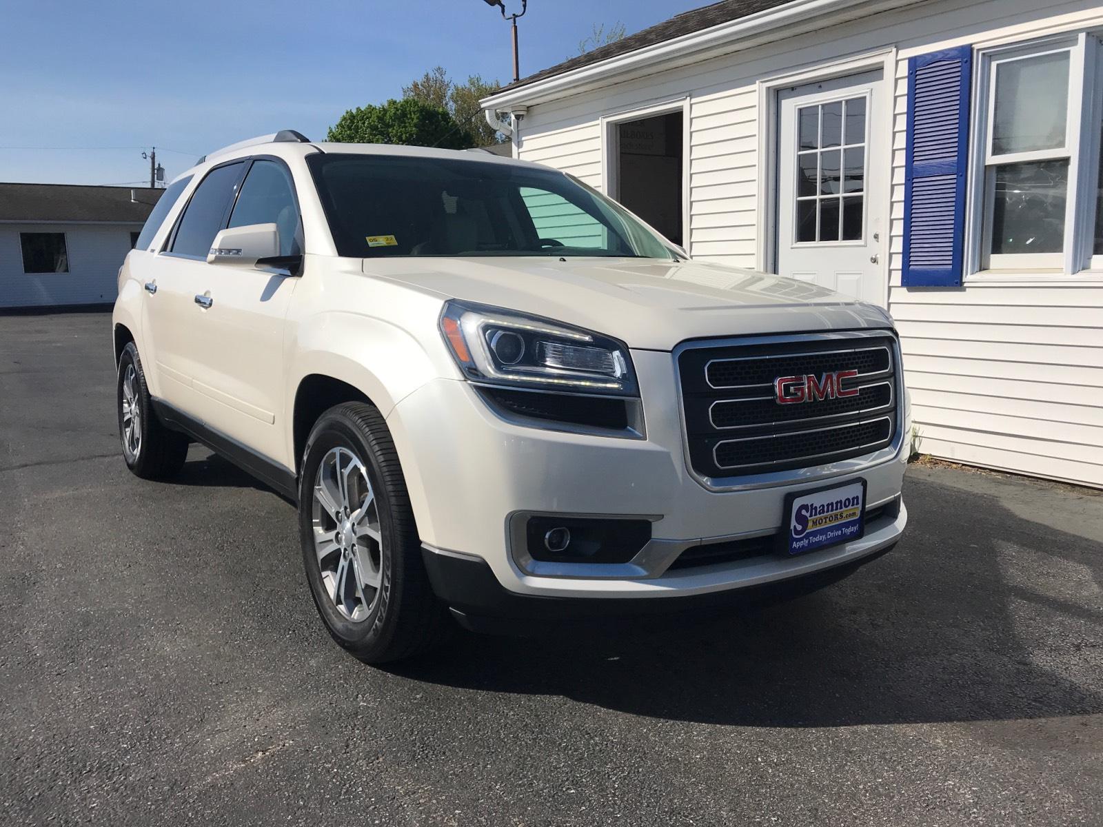 Used 2015 GMC Acadia AWD 4dr SLT w/SLT-1 Sport Utility near Woonsocket ...